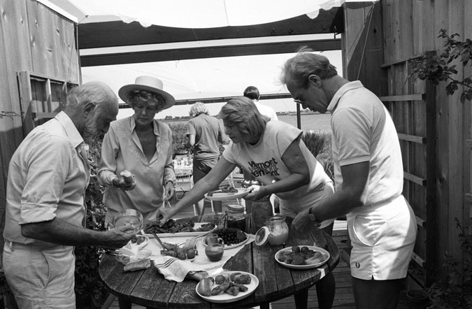 A party at Bill Bailey's photo